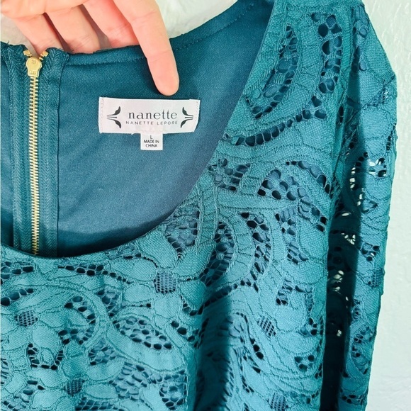 Nanette Lepore Night Garden Green Lace Top large - Picture 1 of 4